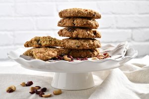 Oat, Cashew & Cranberry